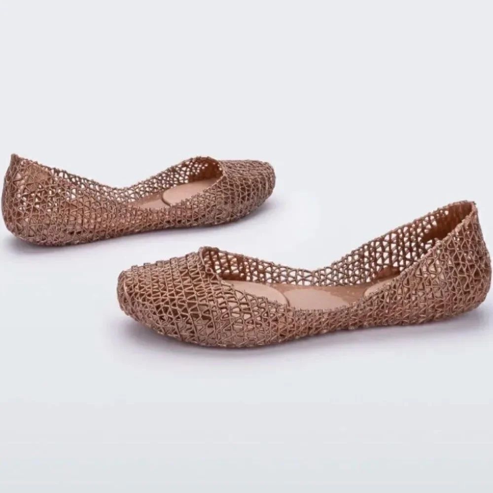 Melissa Campana in Rose - Size 9 Women's Jelly Closed Toe Shoe - Like NEW